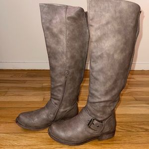 Boots from Aldo - Floreria